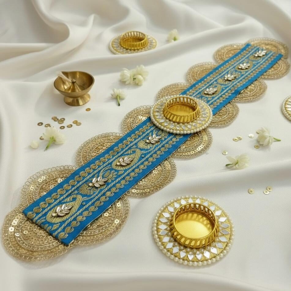 Fabdecor Artisanal Festive Tray and Coaster #1