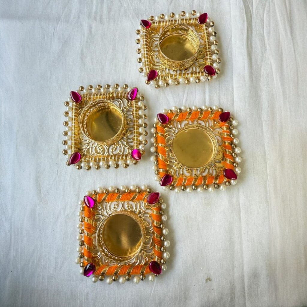 Fabdecor Artisanal Festive Candle Holder #16 (Pack of 2)