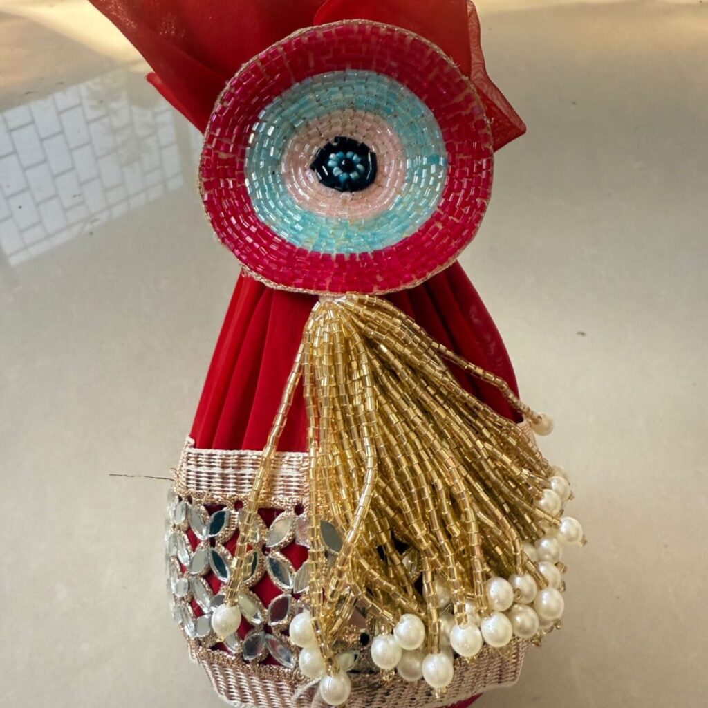 Fabdecor Artisanal Festive Shrifal # 4