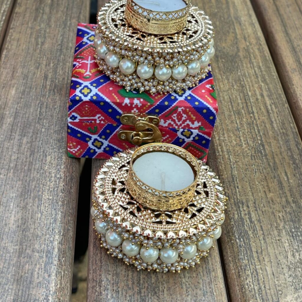 Fabdecor Artisanal Festive Candle Holder #2 (Pack of 2)